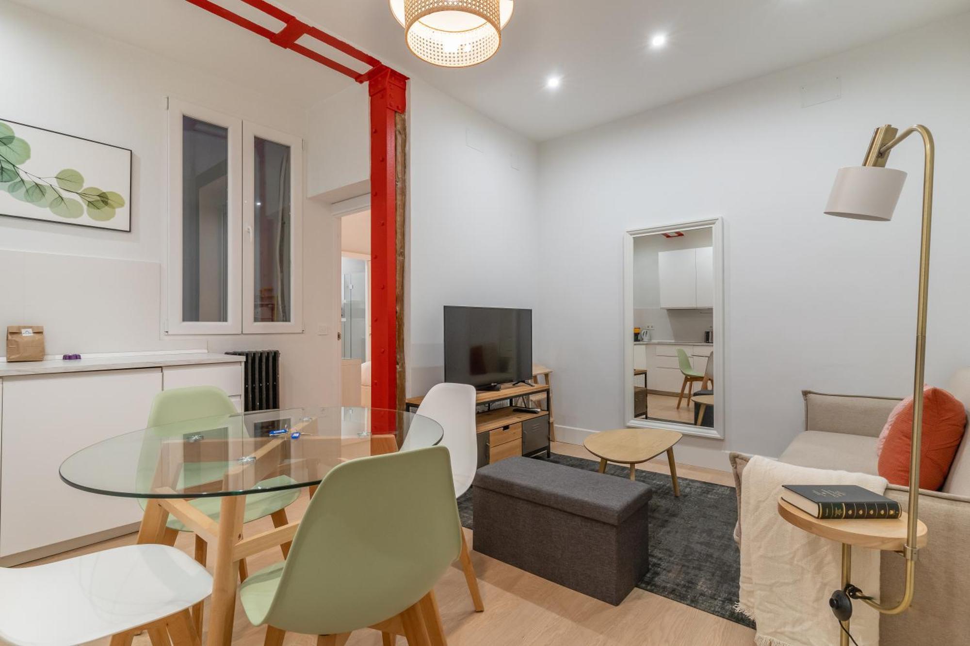 Cozy And Central-1Bd 1Bth- Cortes Apartment Мадрид Екстериор снимка